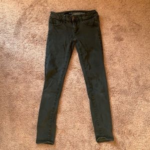 Black American Eagle Jegging